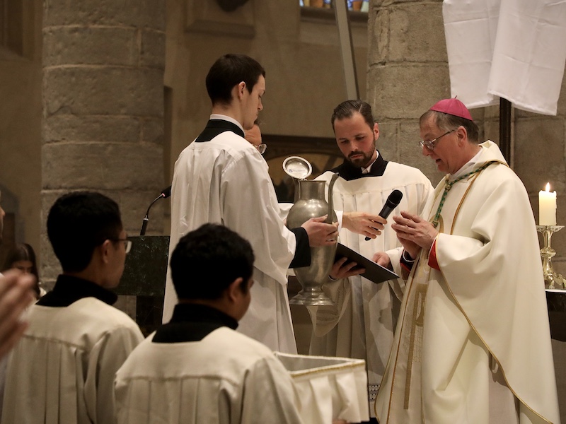 Bisschop: ‘Ook priesters van eigen bodem nodig’ 