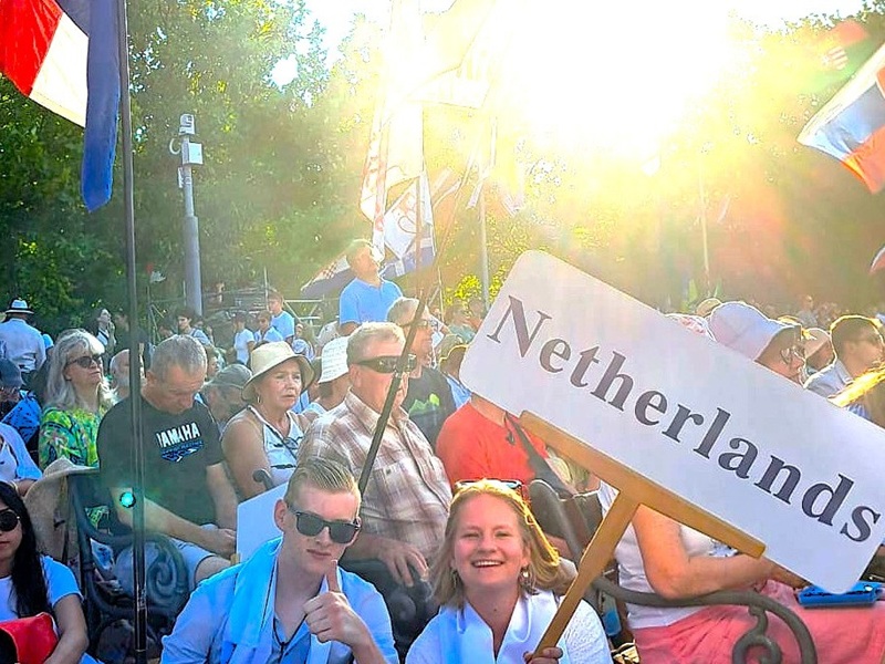 Jongerenpelgrimage met Mgr. De Jong naar Mladifest